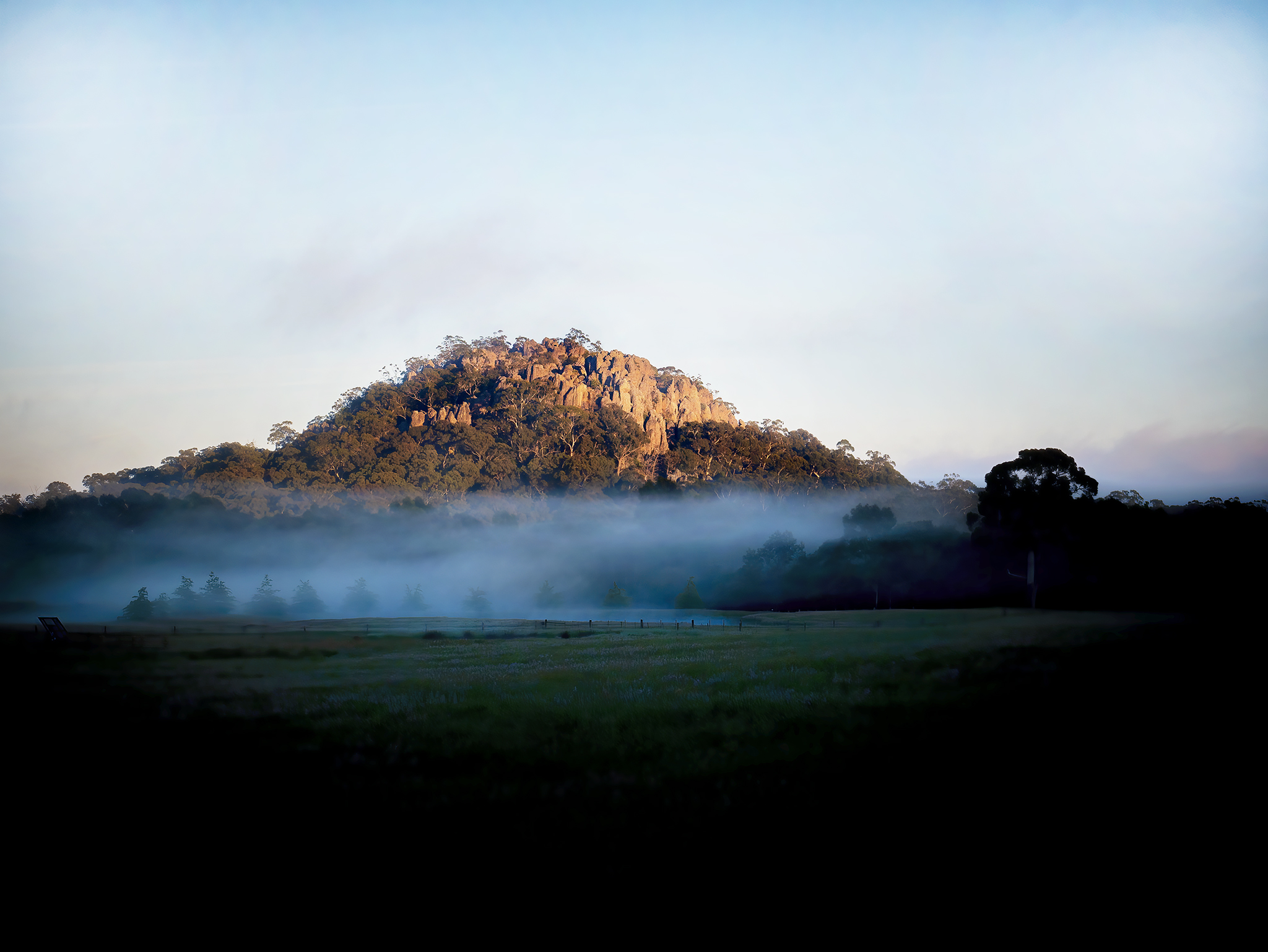 You are currently viewing Hanging Rock